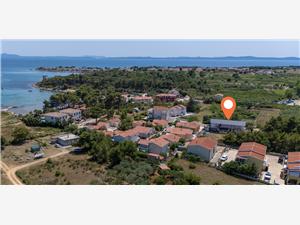 Apartmaji VINK Vir - otok Vir, Kvadratura 38,00 m2, Oddaljenost od morja 80 m