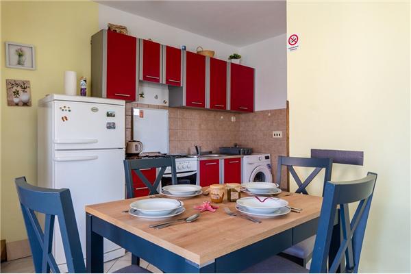 Apartment A1, for 6 persons