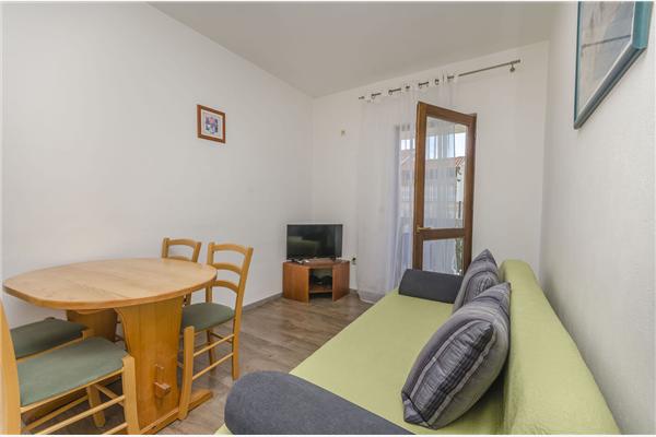 Apartment A1, for 3 persons