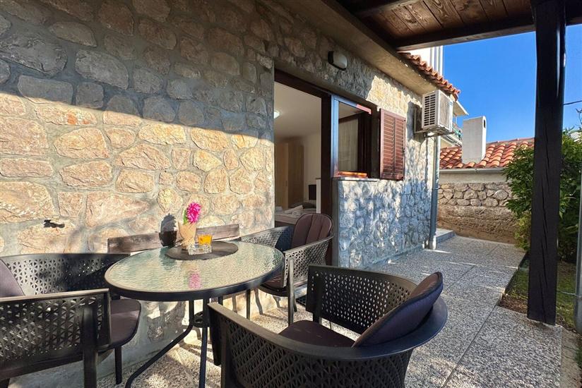 Apartment A2, for 2 persons