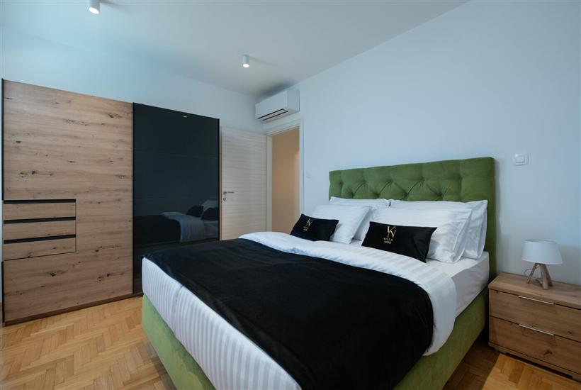 House K1, for 8 persons