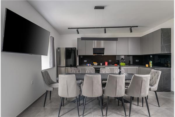 House K1, for 8 persons