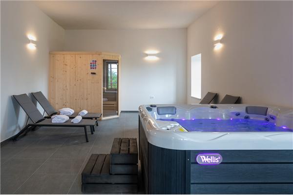 House K1, for 8 persons