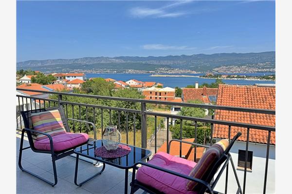 Apartment A1, for 5 persons