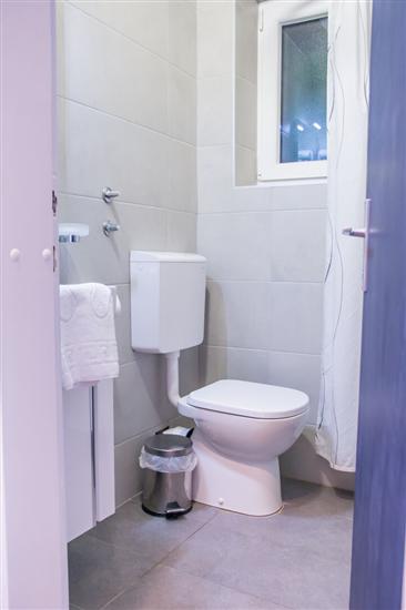 Room S208, for 1 persons