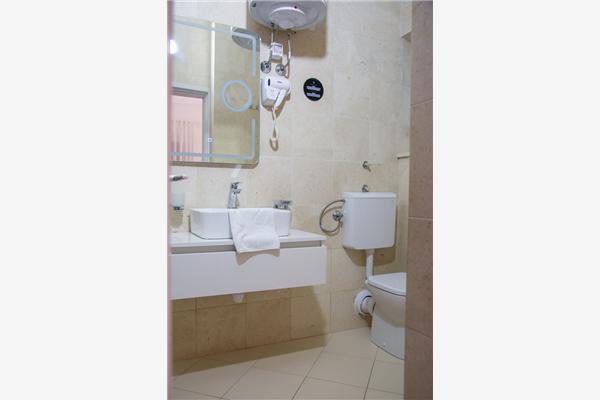 Room S206, for 4 persons