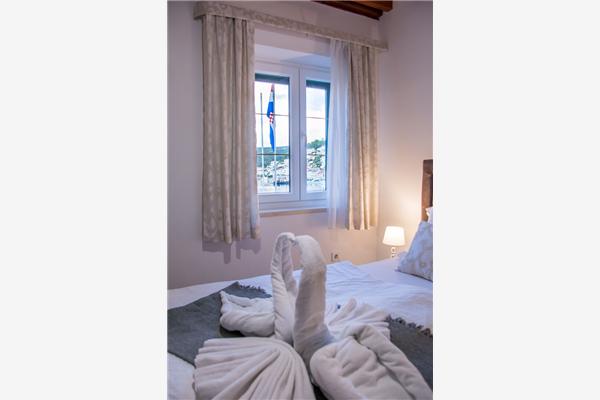 Room S204, for 4 persons