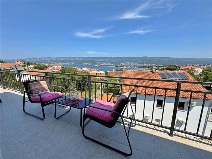 Apartment A1, for 5 persons