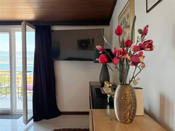 Apartment A1, for 5 persons