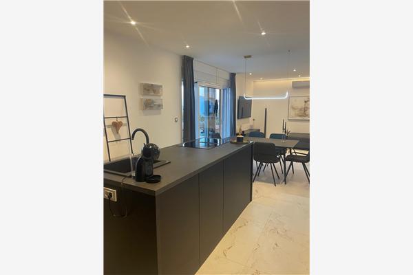 Apartment A1, for 5 persons