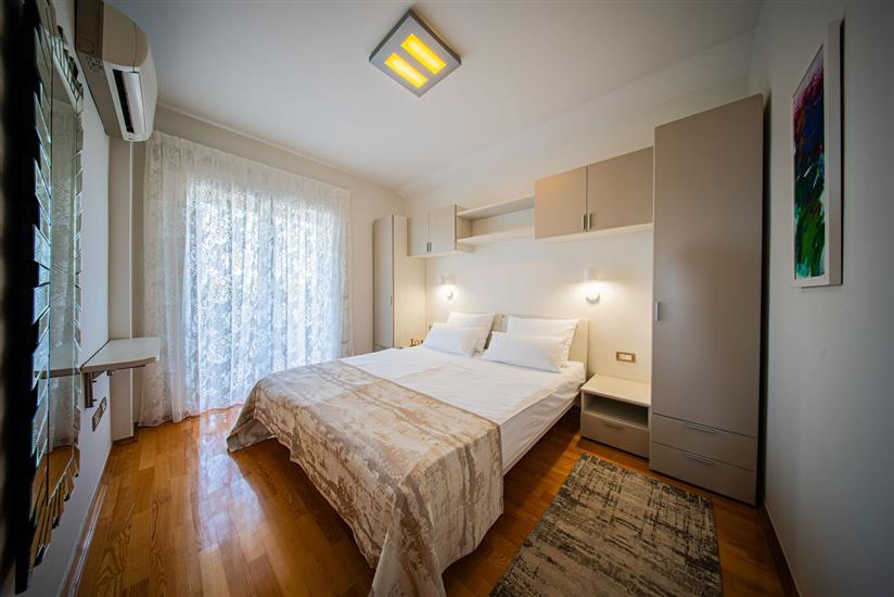 Apartment A4, for 4 persons