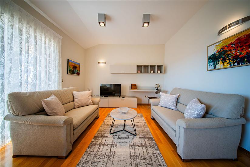 Apartment A4, for 4 persons