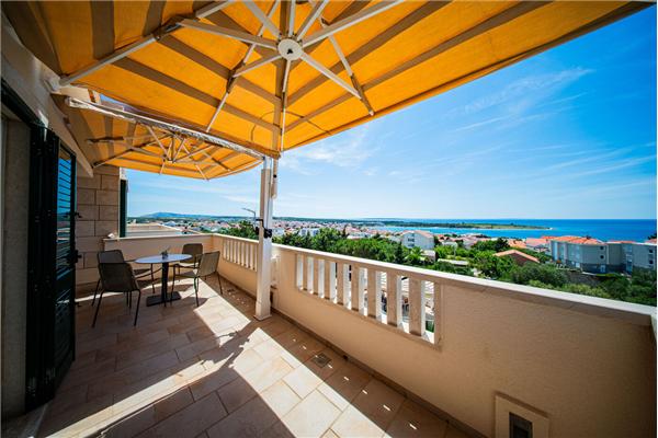 Apartment A4, for 4 persons