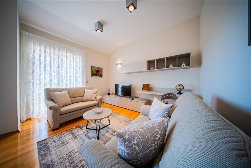 Apartment A4, for 4 persons