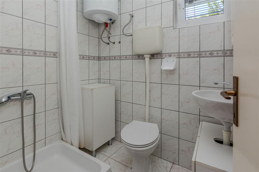 Apartment A8, for 2 persons