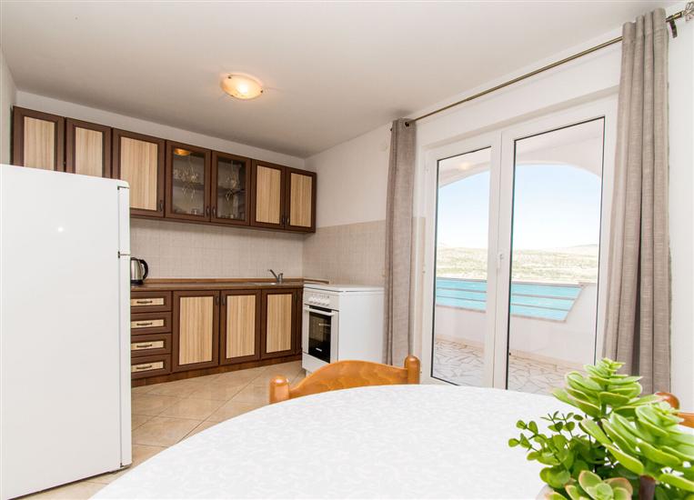 Apartment A3, for 5 persons