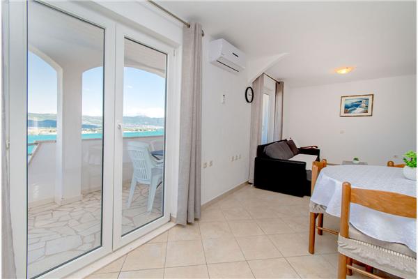 Apartment A3, for 5 persons