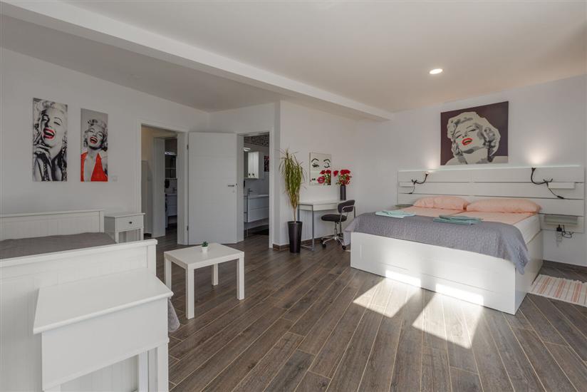 House K1, for 6 persons