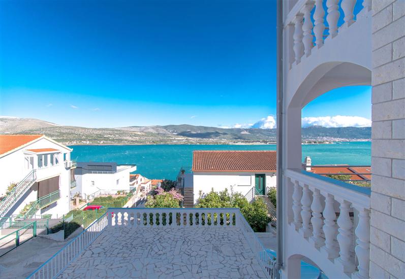 Apartment A3, for 5 persons