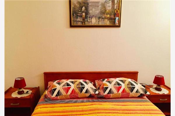 Apartment A1, for 5 persons