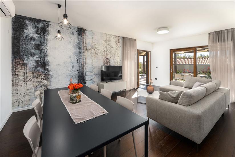 House K1, for 8 persons