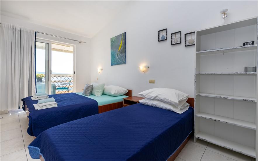 Apartment A1, for 3 persons