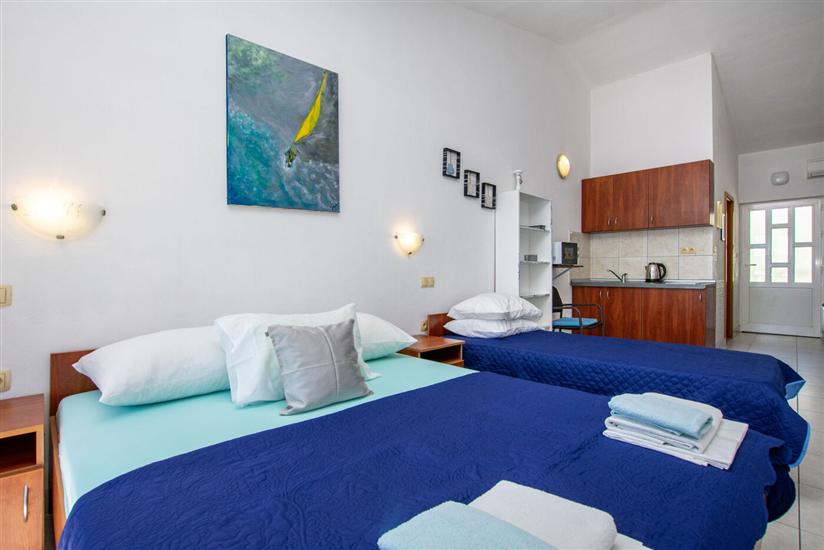 Apartment A1, for 3 persons