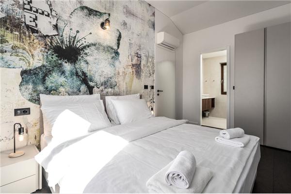 House K1, for 8 persons