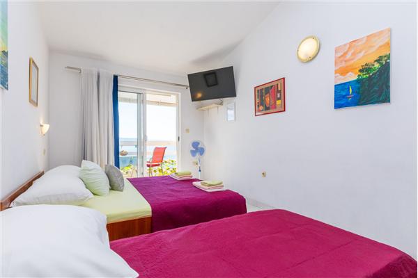 Apartment A2, for 3 persons