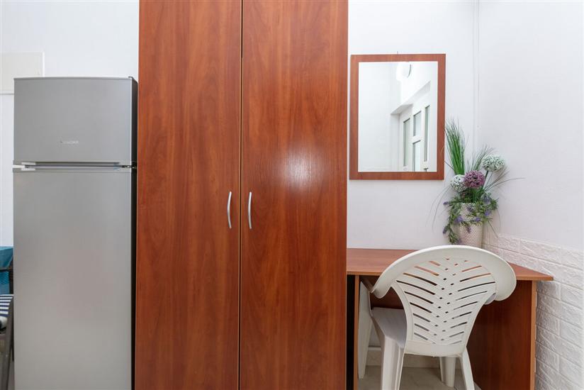 Apartment A2, for 3 persons