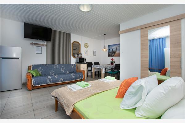 Apartment A4, for 3 persons