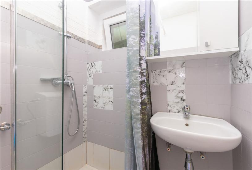 Apartment A4, for 3 persons