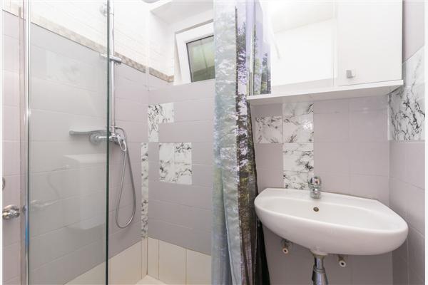 Apartment A4, for 3 persons