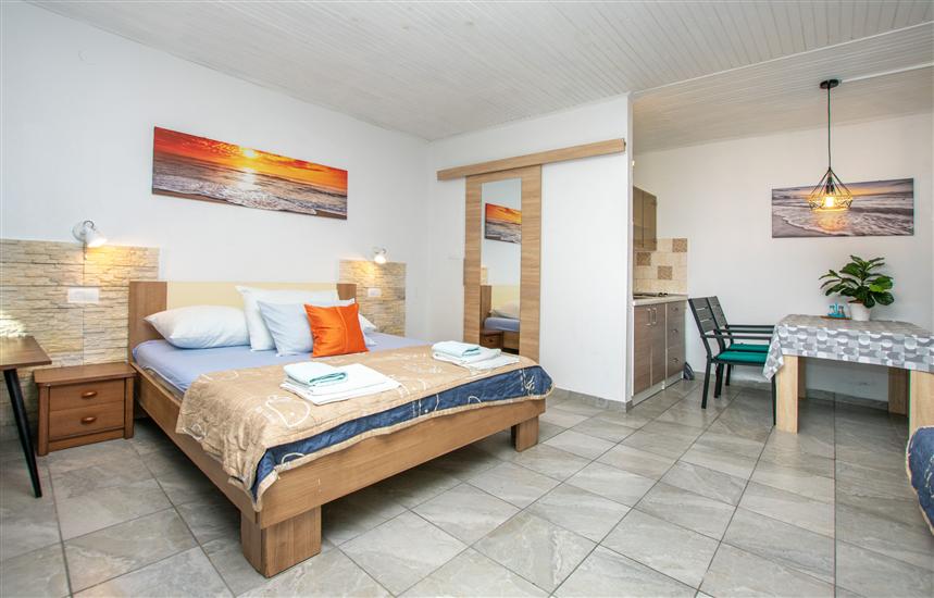 Apartment A5, for 3 persons