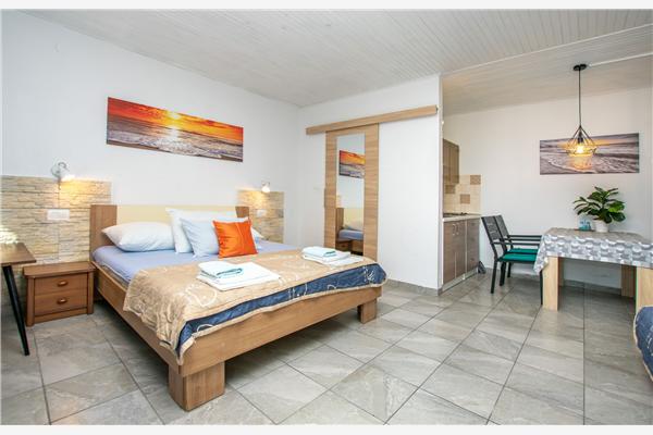 Apartment A5, for 3 persons