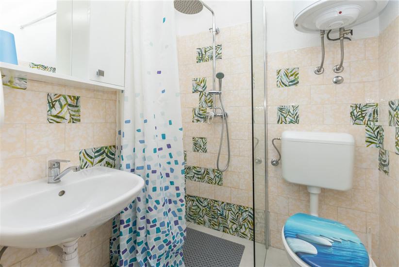 Apartment A5, for 3 persons