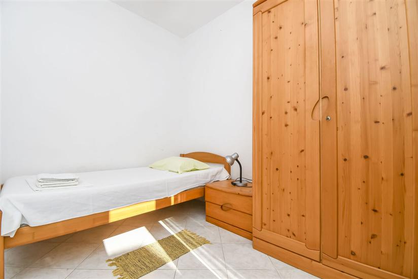 Apartment A1, for 7 persons