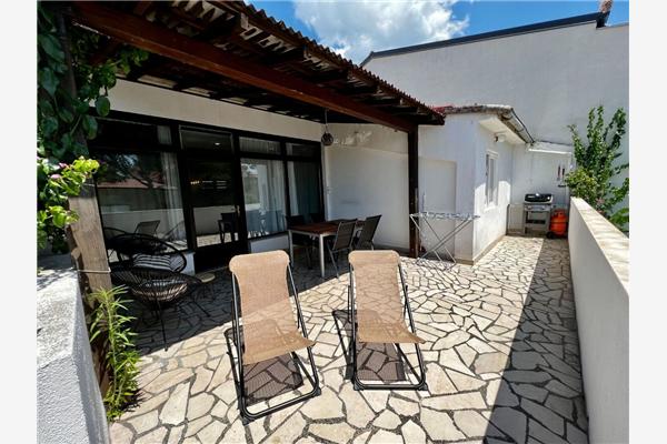 Apartman A1, na 5 osebe