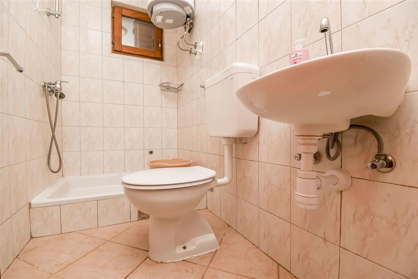 Apartment A2, for 2 persons