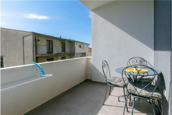 Apartment A2, for 3 persons