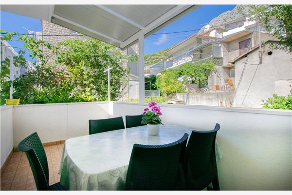 Apartment A3, for 5 persons