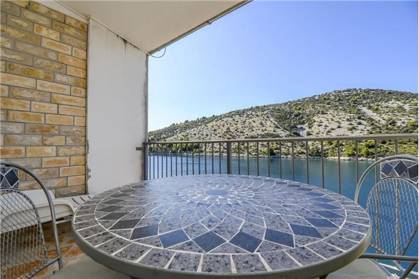 Apartment A3, for 3 persons