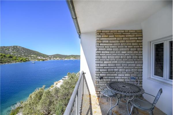 Apartment A3, for 3 persons