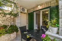 Room S1, for 2 persons