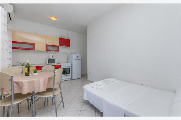 Apartment A2, for 4 persons