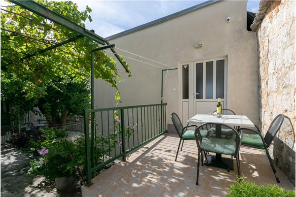 Apartment A2, for 4 persons