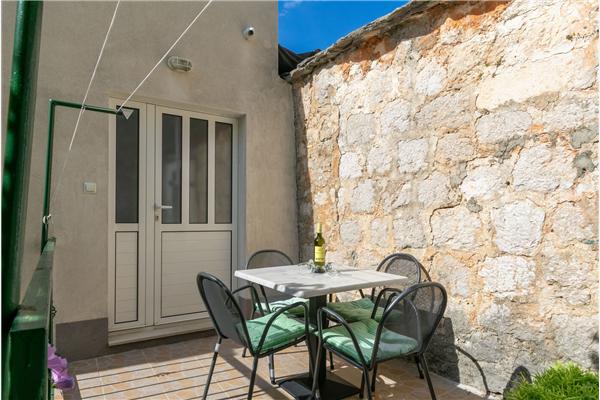 Apartment A2, for 4 persons