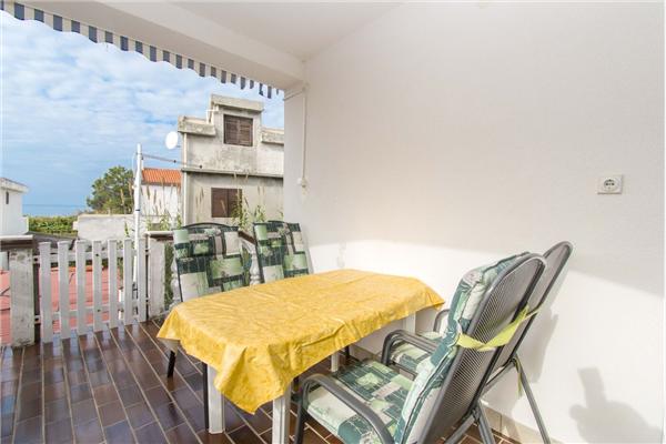 Apartment A2, for 4 persons