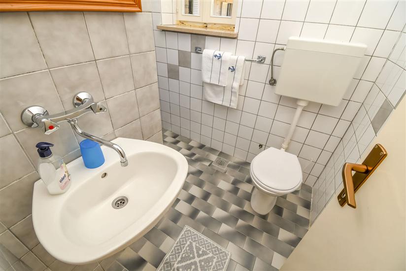 Apartment A6, for 3 persons