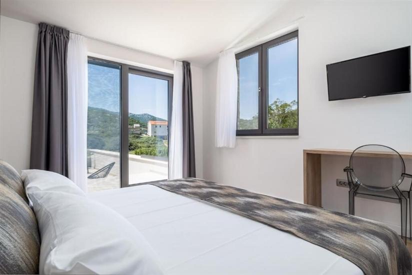 House K1, for 10 persons